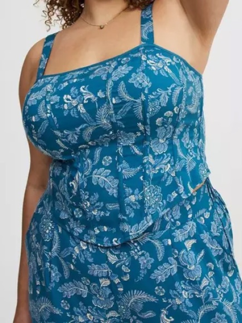 New with Tags Torrid Challis Corset Crop Top Devy floral bluesteel Size 4X